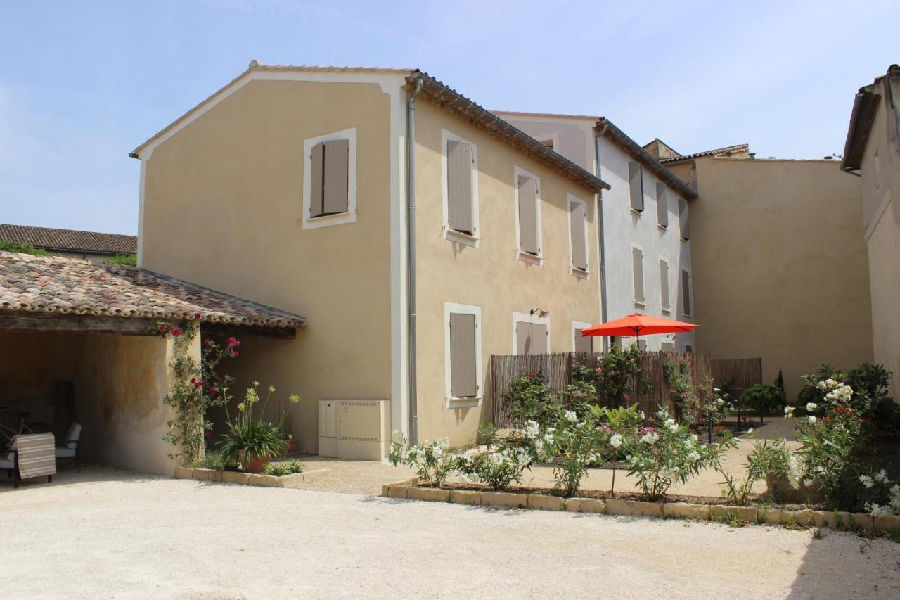 Entre Les Sorgues Ardoise Apartamento LʼIsle-sur-la-Sorgue Exterior foto