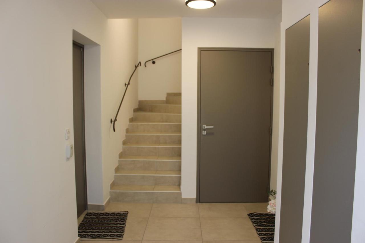 Entre Les Sorgues Ardoise Apartamento LʼIsle-sur-la-Sorgue Exterior foto